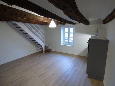 Location appartement Hédé Bazouges 35630 Ille-et-Vilaine 35 m2 2 pièces 530 euros