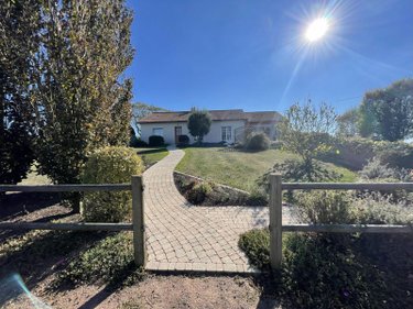 Maison a vendre Argentonnay 79150 Deux-Sèvres 168 m2 5 pièces 239400 euros