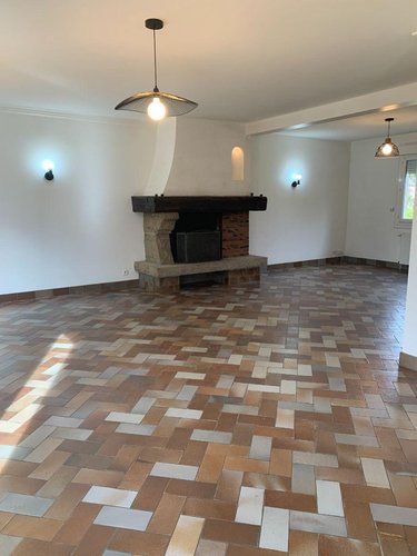 Location maison Pleumeleuc 35137 Ille-et-Vilaine 147 m2 6 pièces 1050 euros