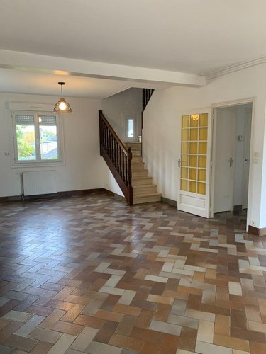 Location maison Pleumeleuc 35137 Ille-et-Vilaine 147 m2 6 pièces 1050 euros
