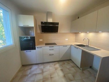 Location appartement Rennes 35000 Ille-et-Vilaine 79 m2 3 pièces 900 euros
