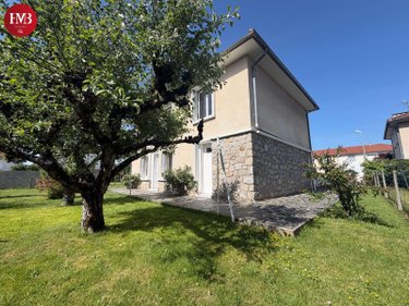 Maison a vendre Aurillac 15000 Cantal 105 m2 8 pièces 166400 euros