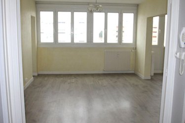 Location appartement Chalon-sur-Saône 71100 Saône-et-Loire 72 m2 4 pièces 809 euros