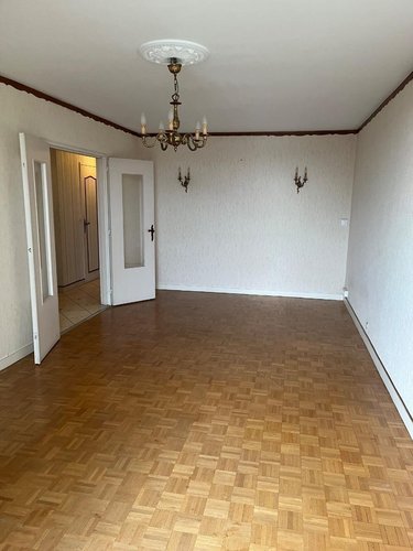 Appartement a vendre Tours 37000 Indre-et-Loire 62 m2 4 pièces 110000 euros