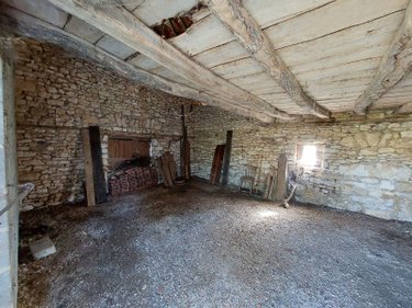 Maison a vendre Jayac 24590 Dordogne 35 m2  29500 euros