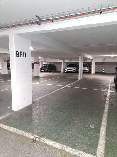 Garage et parking a vendre Le Mans 72000 Sarthe  10700 euros