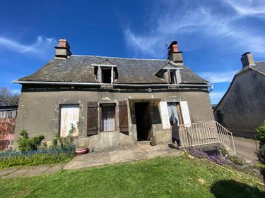 Maison a vendre Chaussenac 15700 Cantal 70 m2  68900 euros