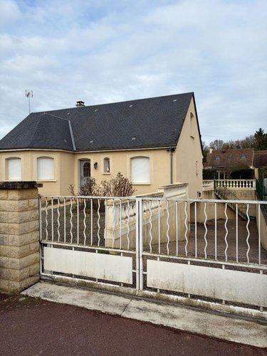 Maison a vendre Loir en Vallée 72340 Sarthe 144 m2  241500 euros
