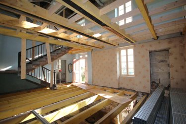 Maison a vendre La Salvetat-Peyralès 12440 Aveyron 189 m2 8 pièces 183700 euros