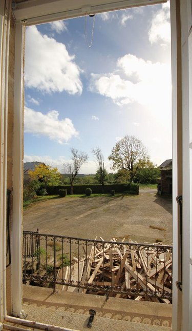 Maison a vendre La Salvetat-Peyralès 12440 Aveyron 189 m2 8 pièces 183700 euros