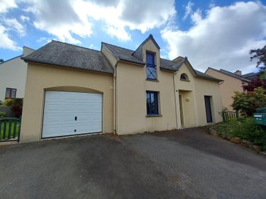 Location maison Fougères 35300 Ille-et-Vilaine 103 m2 6 pièces 930 euros