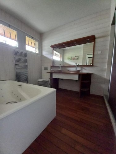 Maison a vendre Fougères 35300 Ille-et-Vilaine 256 m2 7 pièces 488600 euros