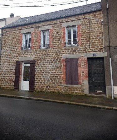 Location appartement Fougères 35300 Ille-et-Vilaine 35 m2 2 pièces 470 euros