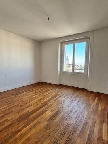 Appartement a vendre Fougères 35300 Ille-et-Vilaine 79 m2 4 pièces 150740 euros