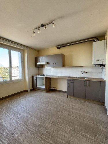 Appartement a vendre Fougères 35300 Ille-et-Vilaine 79 m2 4 pièces 150740 euros