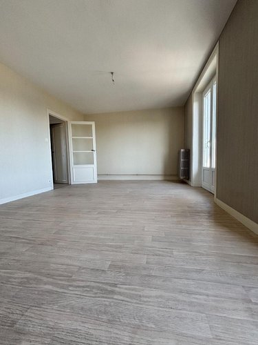 Appartement a vendre Fougères 35300 Ille-et-Vilaine 79 m2 4 pièces 150740 euros
