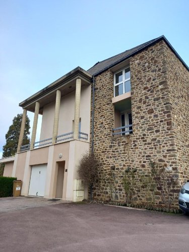 Location appartement Fougères 35300 Ille-et-Vilaine 90 m2 4 pièces 920 euros