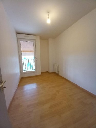 Location appartement Fougères 35300 Ille-et-Vilaine 90 m2 4 pièces 920 euros