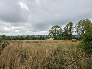 Bien agricole a vendre Villaines-la-Juhel 53700 Mayenne  95111 euros