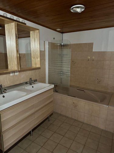 Location maison Sizun 29450 Finistère 94 m2 4 pièces 715 euros