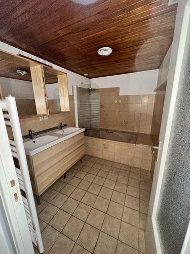 Location maison Sizun 29450 Finistère 94 m2 4 pièces 715 euros