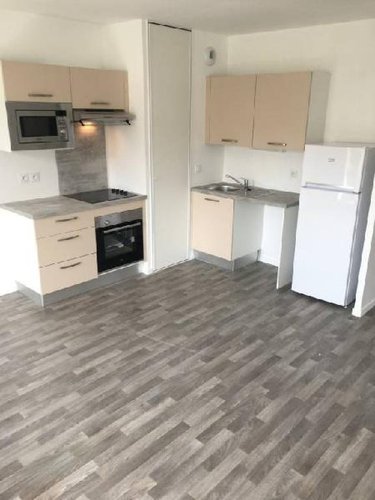 Location appartement Rennes 35000 Ille-et-Vilaine 65 m2 3 pièces 851 euros