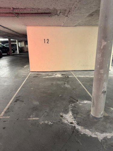 Garage et parking a vendre Bordeaux 33000 Gironde  25000 euros