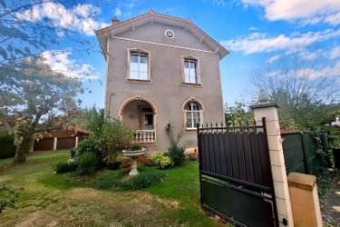 Maison a vendre Le Bugue 24260 Dordogne 111 m2  261000 euros