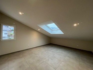 Appartement a vendre La Motte-Servolex 73290 Savoie 89 m2 3 pièces 235000 euros