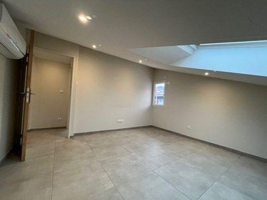Appartement a vendre La Motte-Servolex 73290 Savoie 89 m2 3 pièces 235000 euros