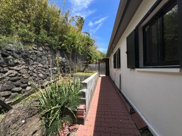 Maison a vendre La-Montagne 97417 Réunion 96 m2 4 pièces 426400 euros