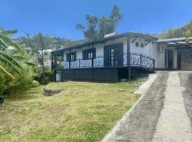 Maison a vendre La-Montagne 97417 Réunion 96 m2 4 pièces 426400 euros