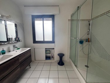 Location maison Noyal-Châtillon-sur-Seiche 35230 Ille-et-Vilaine 158 m2 7 pièces 1590 euros