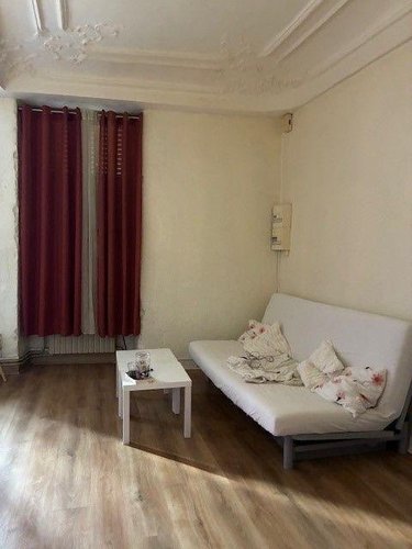 Location appartement Avallon 89200 Yonne 41 m2 1 pièce 386 euros