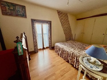 Maison a vendre Selles-Saint-Denis 41300 Loir-et-Cher 180 m2 9 pièces 284580 euros