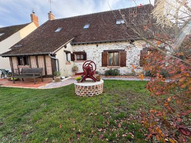 Maison a vendre Selles-Saint-Denis 41300 Loir-et-Cher 180 m2 9 pièces 284580 euros