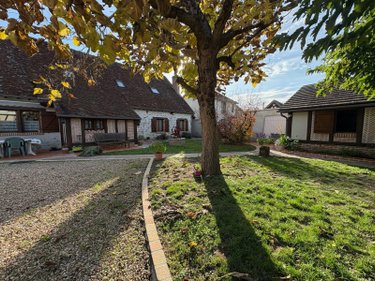 Maison a vendre Selles-Saint-Denis 41300 Loir-et-Cher 180 m2 9 pièces 284580 euros