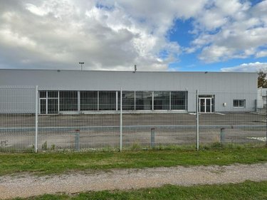 Location fonds et murs commerciaux Poulainville 80260 Somme 1060 m2  8000 euros