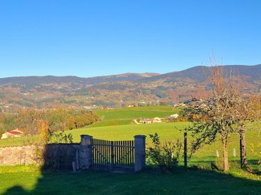 Maison a vendre Bertignat 63480 Puy-de-Dôme 152 m2 8 pièces 211000 euros