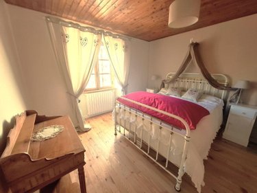 Maison a vendre Bertignat 63480 Puy-de-Dôme 152 m2 8 pièces 211000 euros