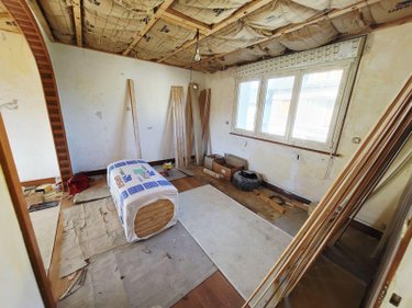 Immeuble a vendre Merlines 19340 Corrèze 116 m2  95400 euros