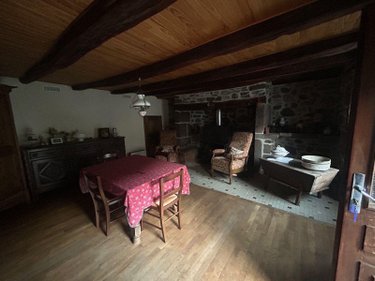 Maison a vendre Saint-Vincent-de-Salers 15380 Cantal  68900 euros