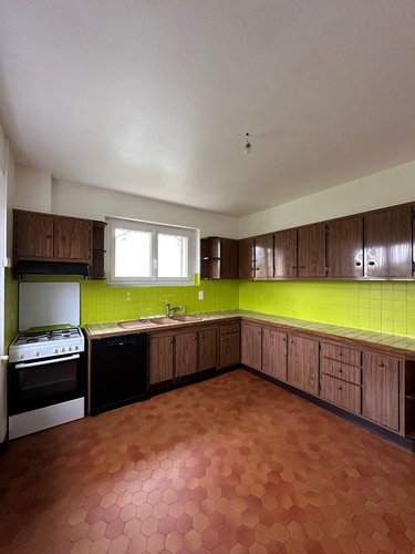 Location maison Ussel 19200 Corrèze 141 m2 5 pièces 855 euros