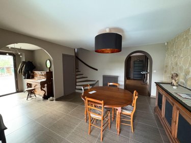Maison a vendre Vezin-le-Coquet 35132 Ille-et-Vilaine 163 m2 8 pièces 343860 euros