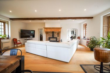 Maison a vendre Charnay-lès-Mâcon 71850 Saône-et-Loire 252 m2 6 pièces 929000 euros