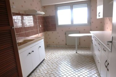Location appartement Châtellerault 86100 Vienne 73 m2 3 pièces 685 euros