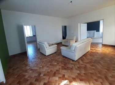 Maison a vendre Pontivy 56300 Morbihan 274 m2 10 pièces 375000 euros