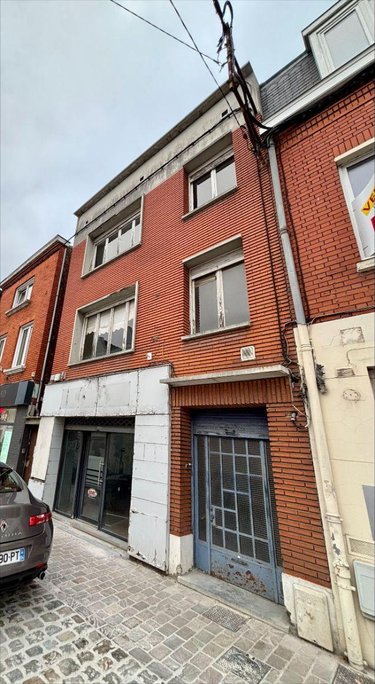 Immeuble a vendre Estaires 59940 Nord 220 m2  179180 euros