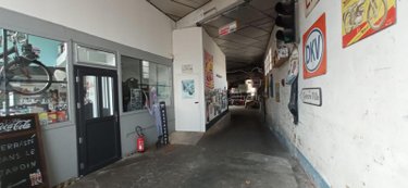 Fonds et murs commerciaux a vendre Langres 52200 Haute-Marne 100 m2  441500 euros