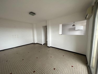 Appartement a vendre Perpignan 66000 Pyrénées-Orientales 59 m2 3 pièces 68000 euros